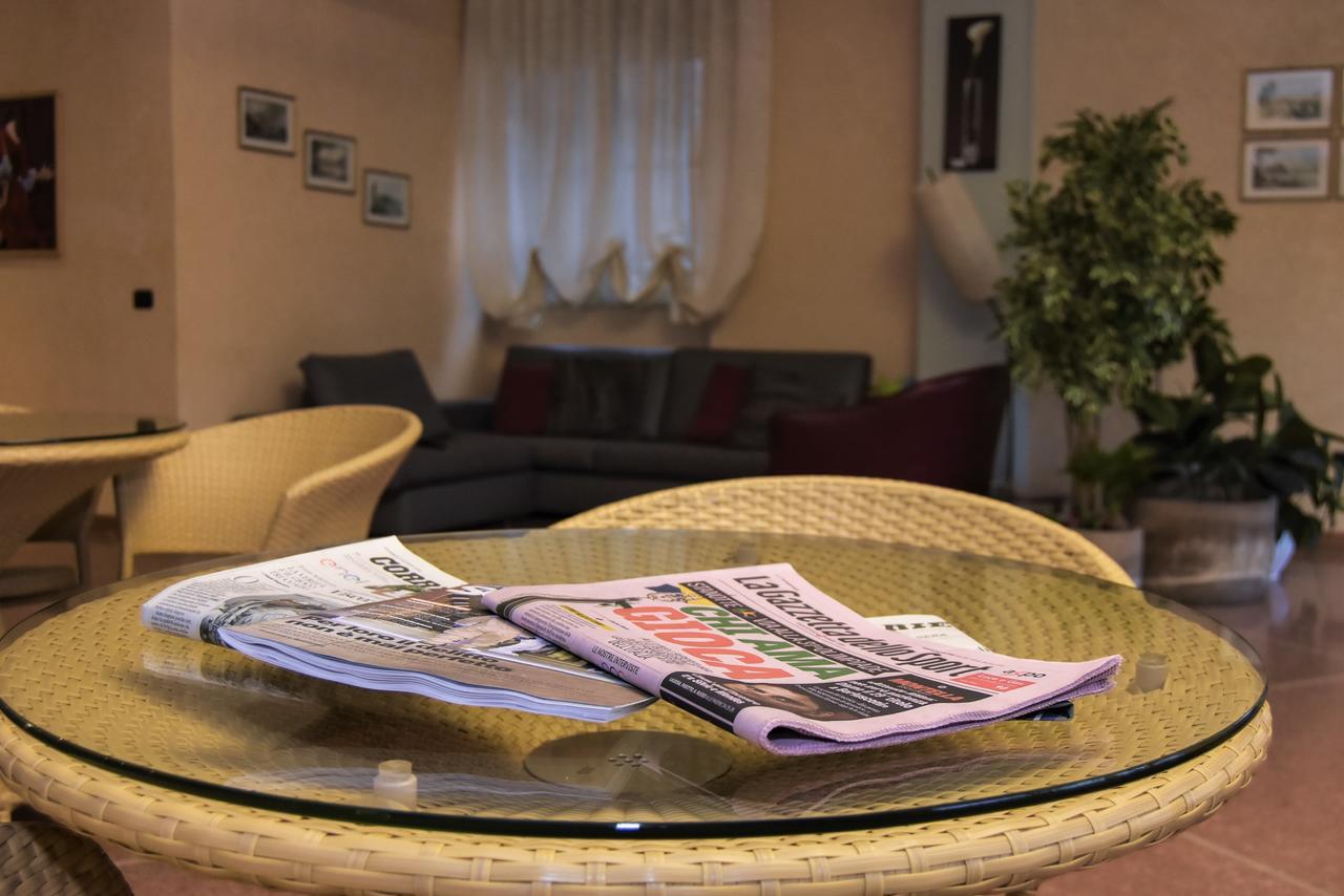 Albergo Munsci' Rovello Porro Dış mekan fotoğraf