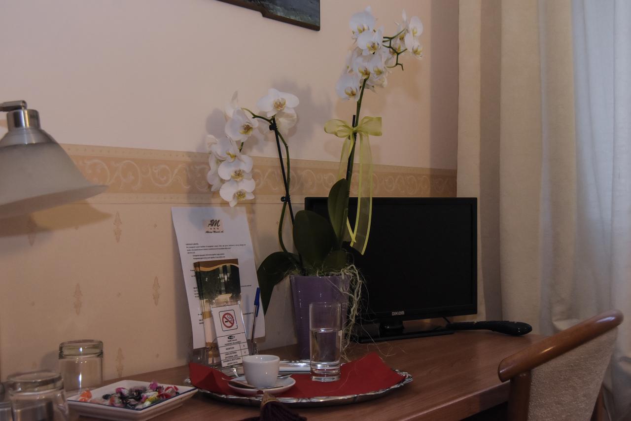 Albergo Munsci' Rovello Porro Dış mekan fotoğraf